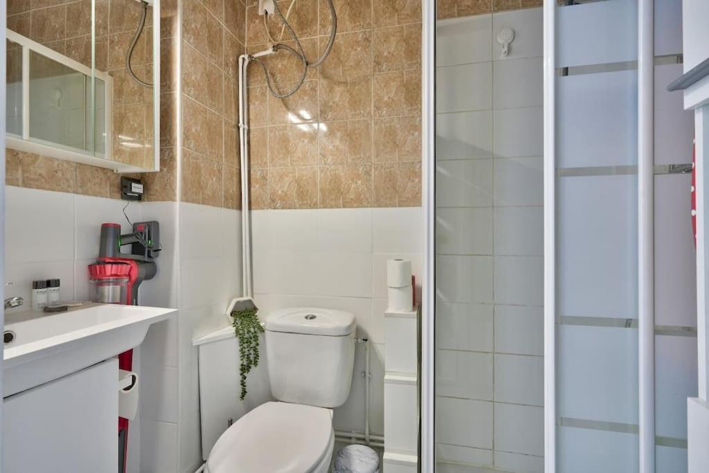 Magnificent Studio Near Paris Clichy Exterior foto