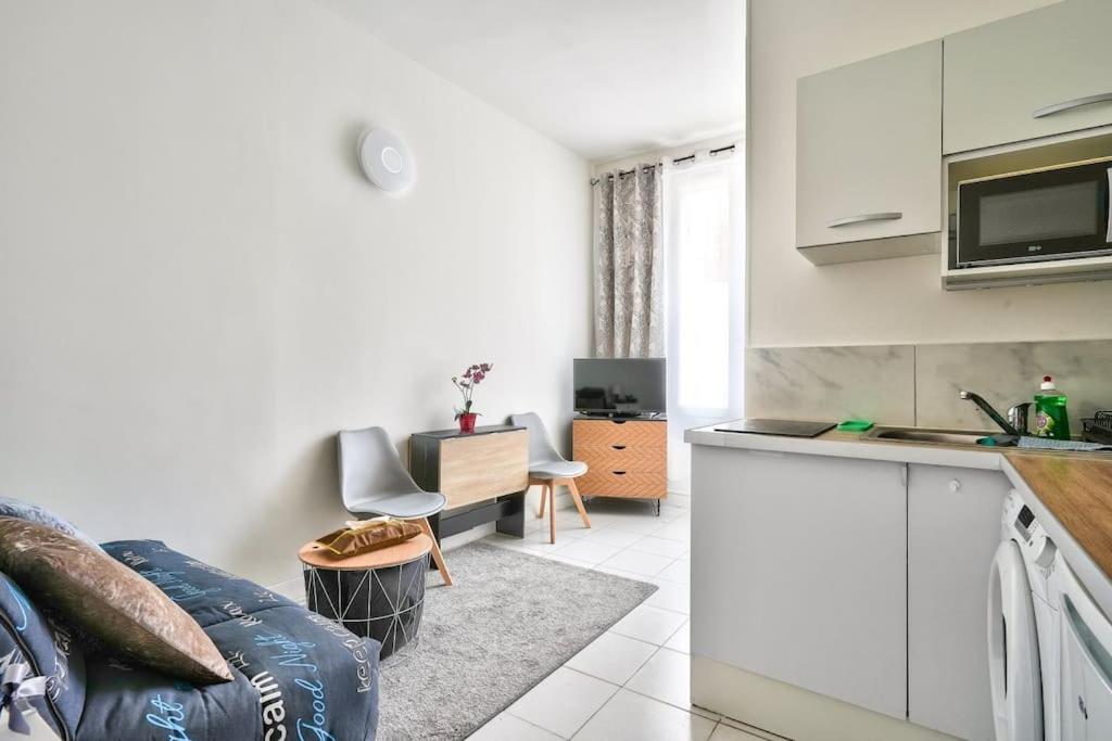 Magnificent Studio Near Paris Clichy Exterior foto